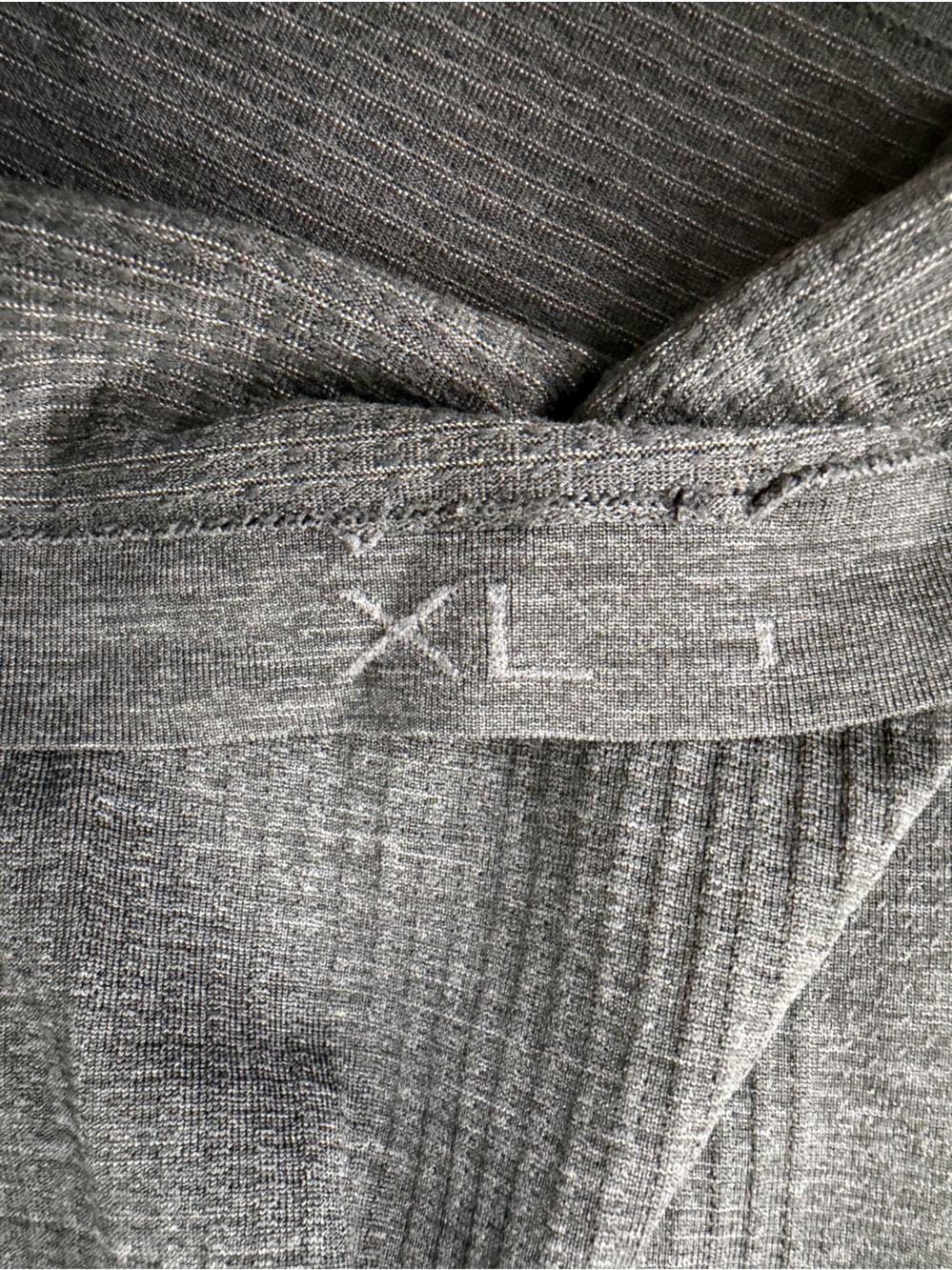 Lululemon Athletica Charcoal Metal Vent T-shirt - Picture 6 of 6